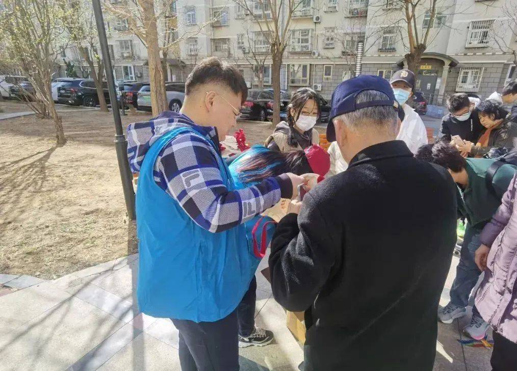 此次活动,文明实践站还通过校社联席,有效对接怀柔一中的学生志愿者.