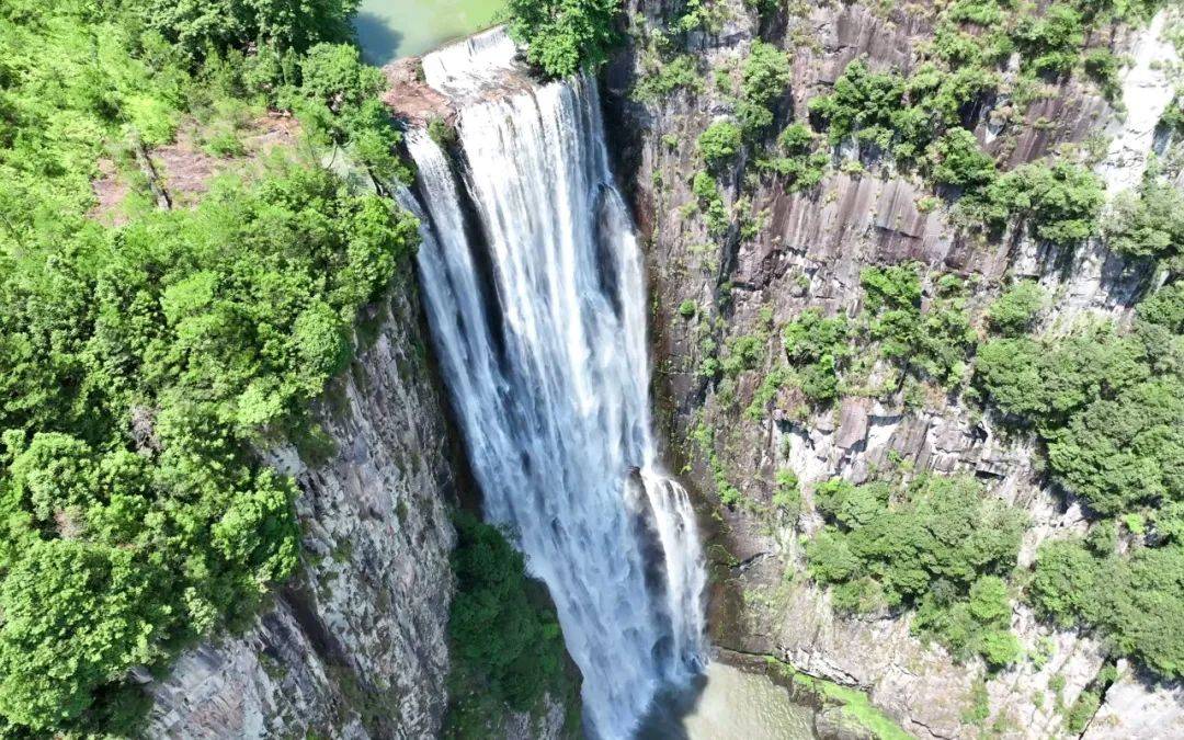 乐购体育彩票畅游伯温故里