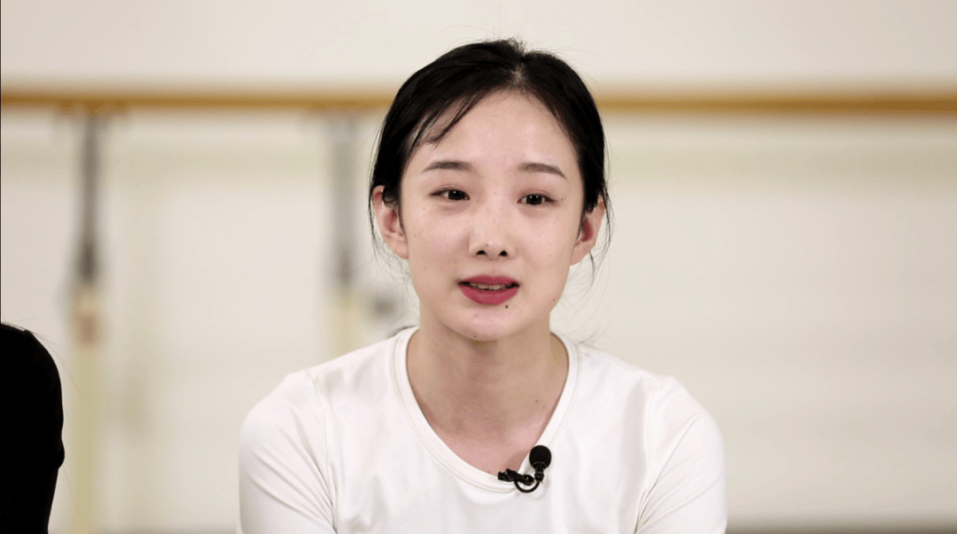 节目分享代代传薪火舞韵颂华章春妮的周末时光走进中国歌剧舞剧院