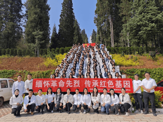 团江川区委开展清明祭英烈主题活动