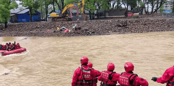 广西出现今年首场超警洪水桂林18人被洪水围困三月三假期期间天气如何
