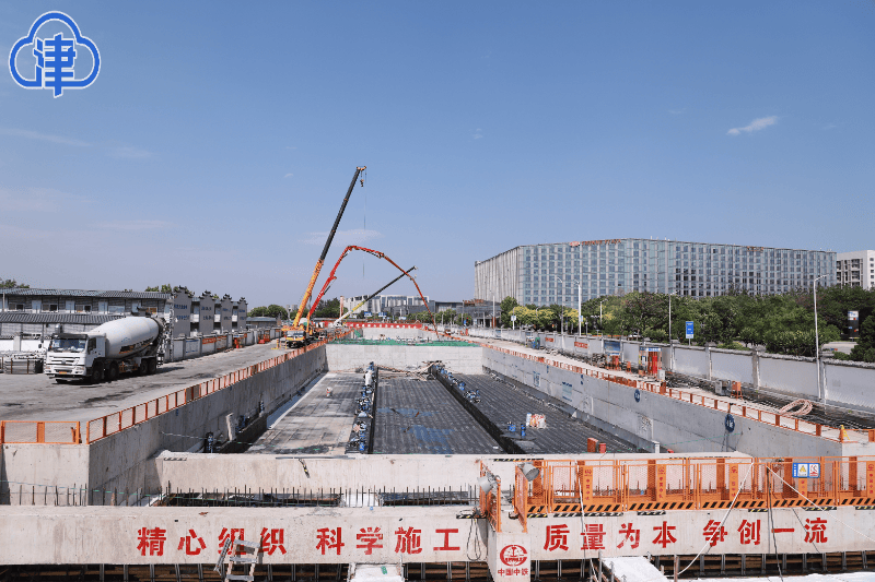 天津轨道交通z2线首条盾构区间顺利贯通