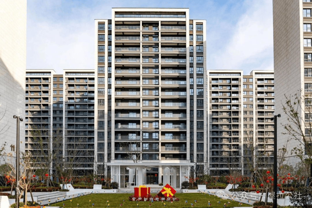 建平双名校加持置业临港首选港城悦庭实景现房