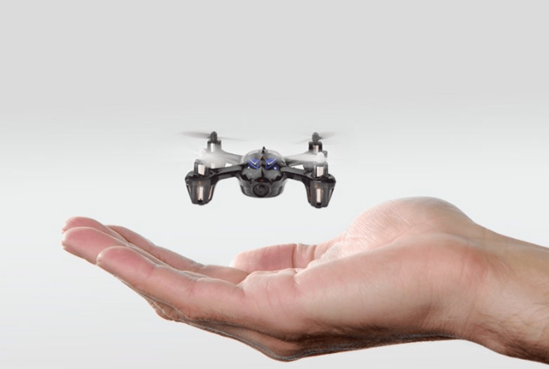 此外,随着微电子和材料的进步,微型无人机也是未来的一个重要发展趋势