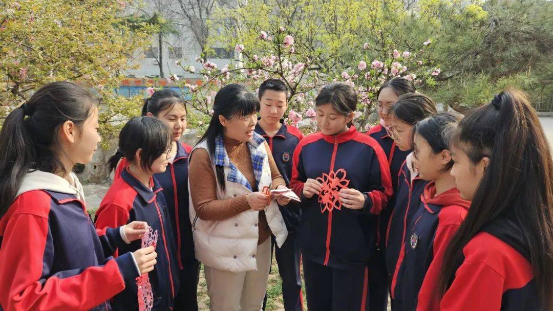 中小学校_幼儿园_春风