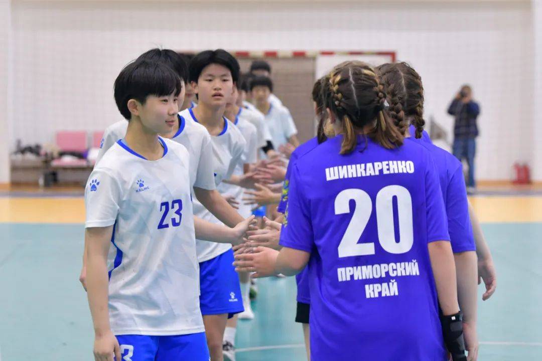 俄罗斯滨海边疆区手球队来常交流比赛_常州_江苏省_小学