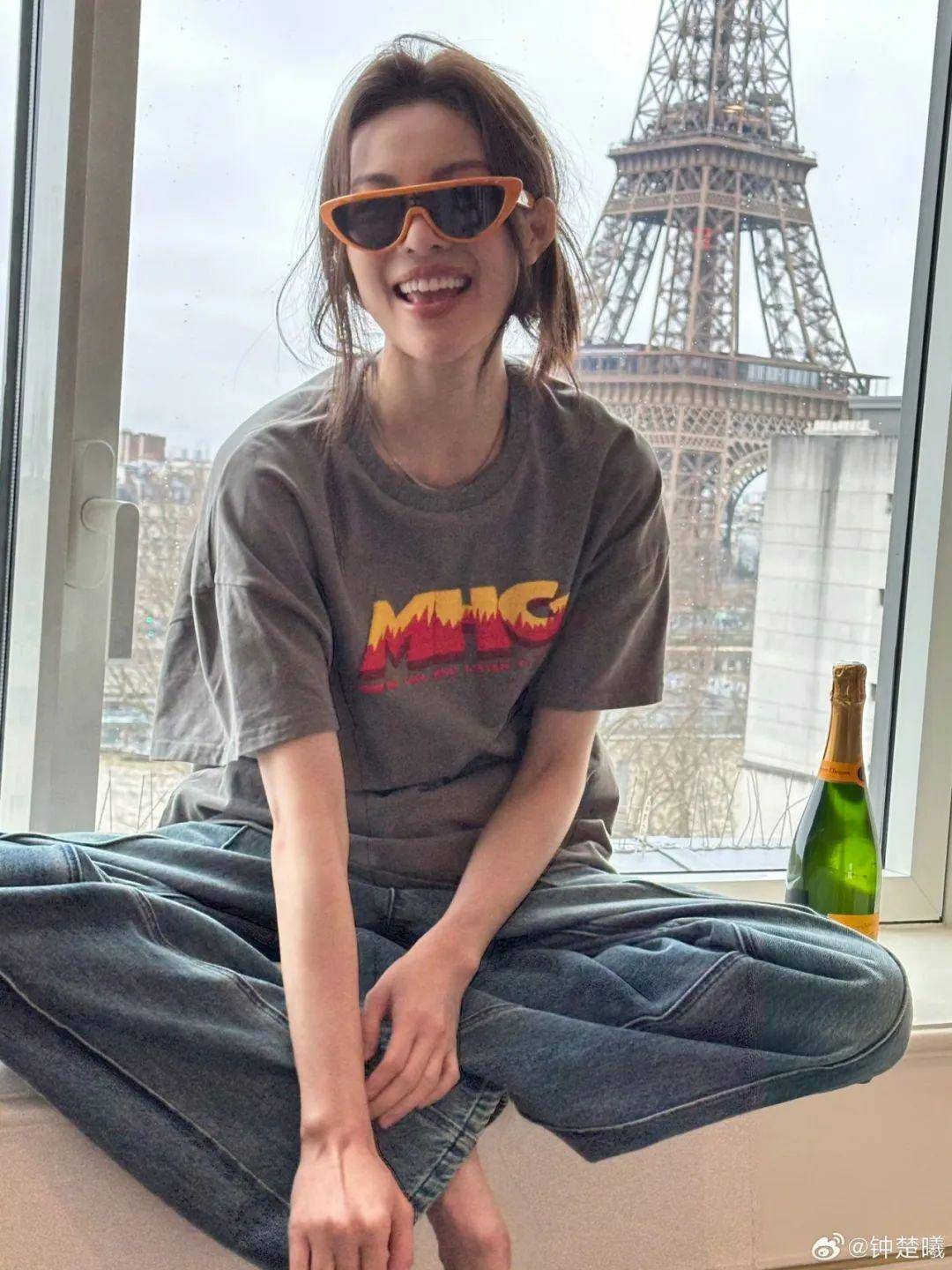 最近流行的爷爷风钟楚曦早已花样上身