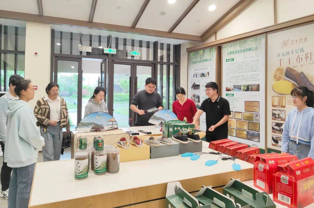在外人才六个一清明节篇浓浓家乡情全市各地积极开展