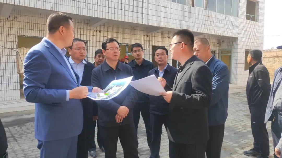 姚振杰调研指导白马铺镇教育领域项目建设情况