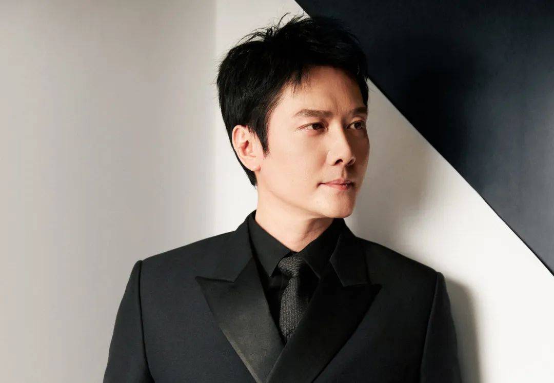 视频|四月电影人物冯绍峰