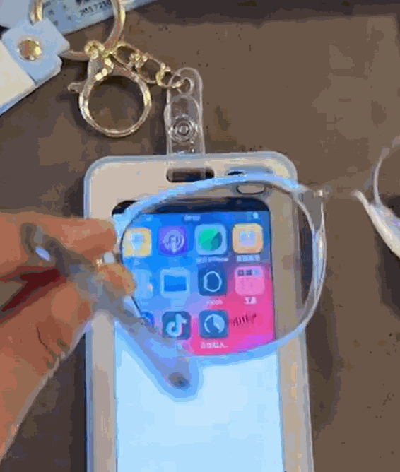 这台iphone 5s神机,我劝你别买_手机_魔改_屏幕