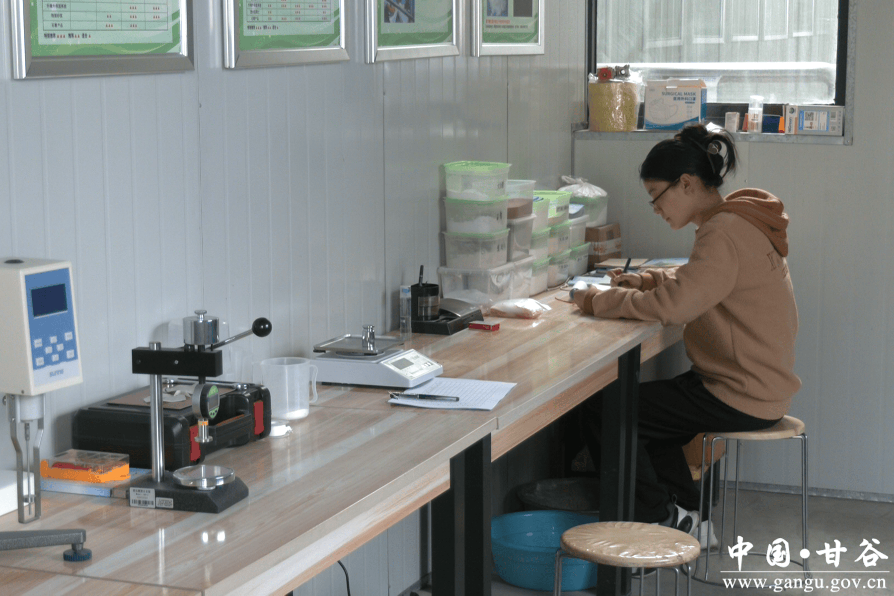 强信心看发展企业家说张虎林注重产品质量提高品牌知名度和市场占有率