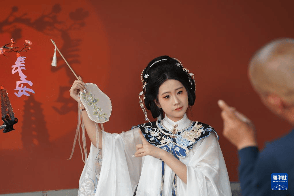 古色古装年轻时尚