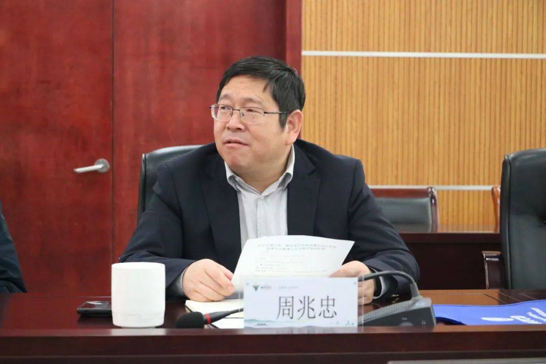 评审组组长,衢州学院副校长周兆忠,高校合作导师,西安交通大学彭学院