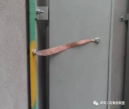 不懂防雷接地施工?全流程示例!_焊接_避雷_电位