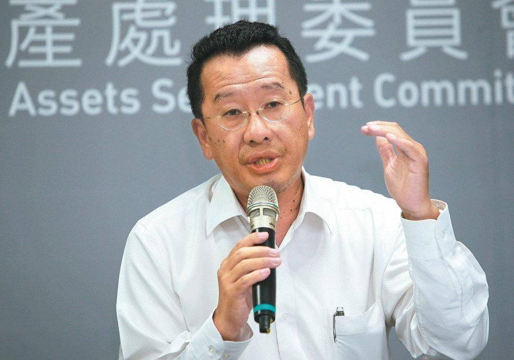 顾立雄,是民进党前"民代",现任台当局所谓"国安会"秘书长,其人的履历