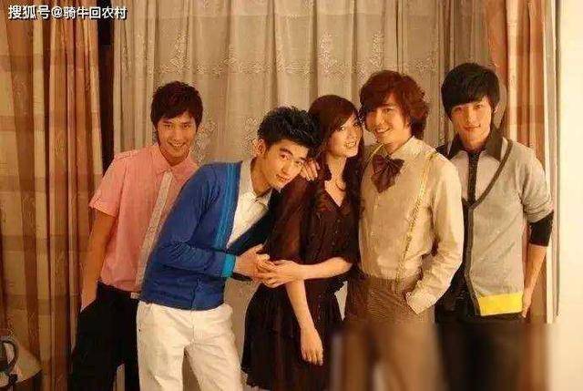 肛裂包养封杀那个疑被郭敬明捧红的朱梓骁到底怎么了