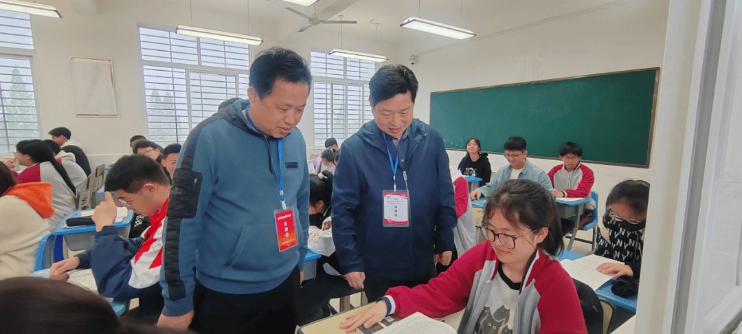 人机对话荆州首考圆满结束荆州市2024年中考英语听力口语考试组考平稳