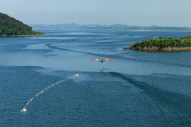 截稿提醒来武当山过几天仙暇日子第五届武当山全国摄影大展