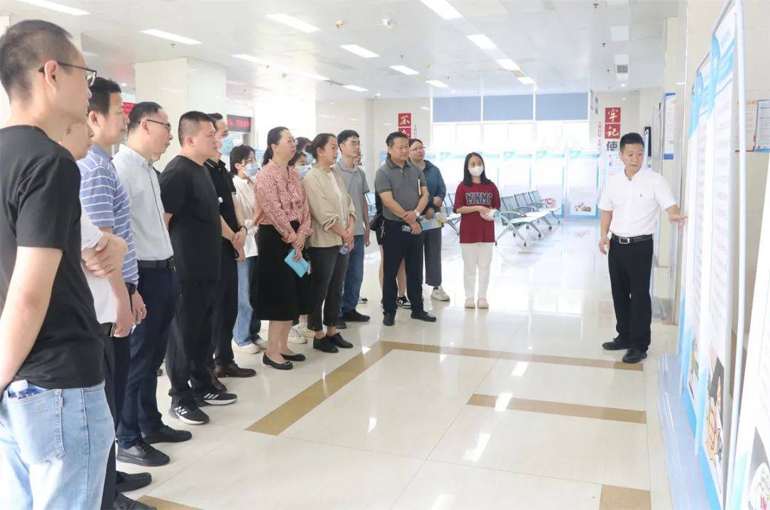 洛江区开展医疗保障基金监管集中宣传活动