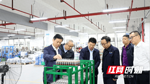 红网时刻新闻4月15日讯(通讯员 唐诗琴)近日,东安县委副书记,县长蒋华