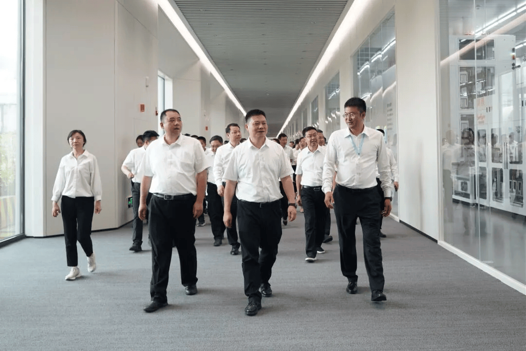 县处级领导干部和科局级主要负责同志推动高质量发展专