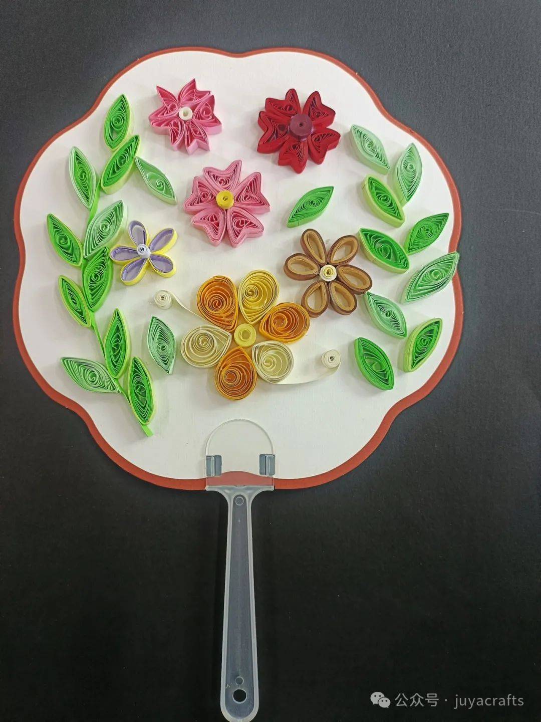 【作品专辑】西安市泾华学校衍纸社团的团扇作品