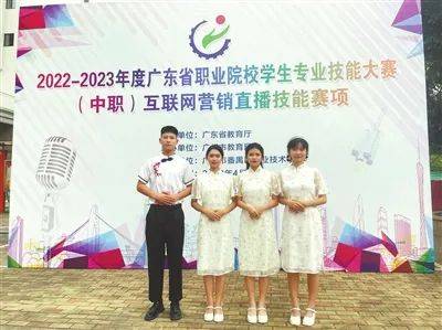 他们用勤奋从迷茫迈入高光