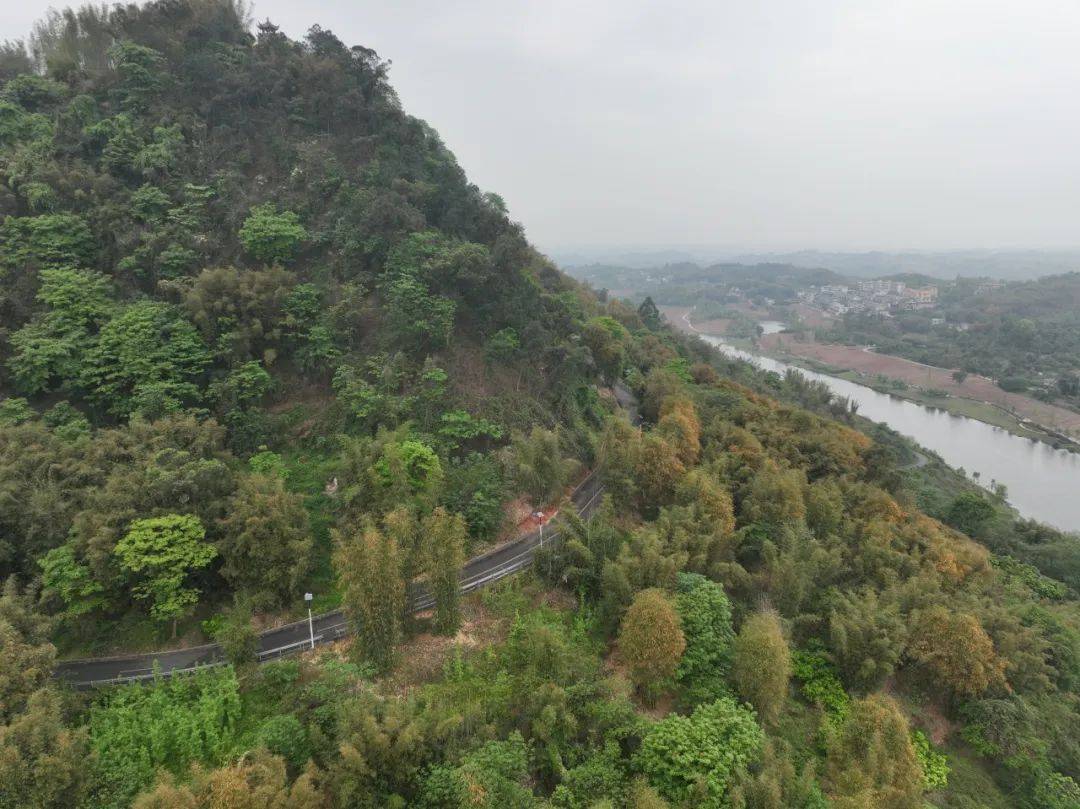 四好农村路十周年江安县深入探索建管养运打造县乡村三级物流体系