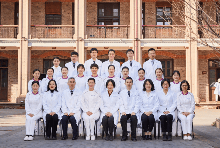 12岁女学生被查出巨大乳腺结节，妈妈人都懵了......这种情况并不少