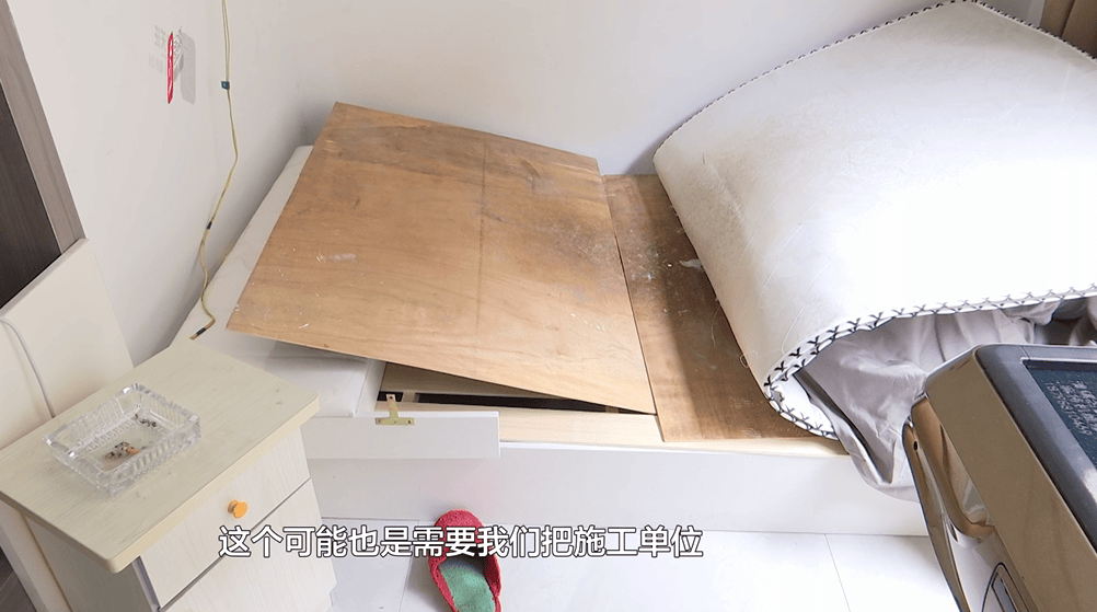 贵阳一小区十多名业主家遭水漫金山电梯轿厢内下起小雨竟是因为