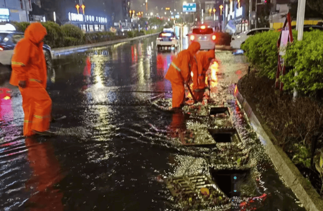 昨夜贵州39地降冰雹！今晚暴雨、冰雹、大风还将继续→