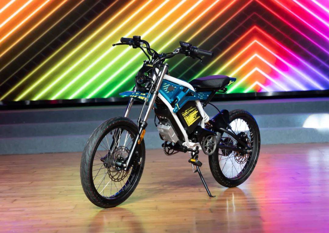 这小车,太拿人了.