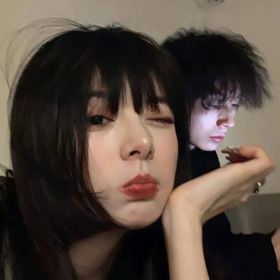 头像高级感拉满的小众头像
