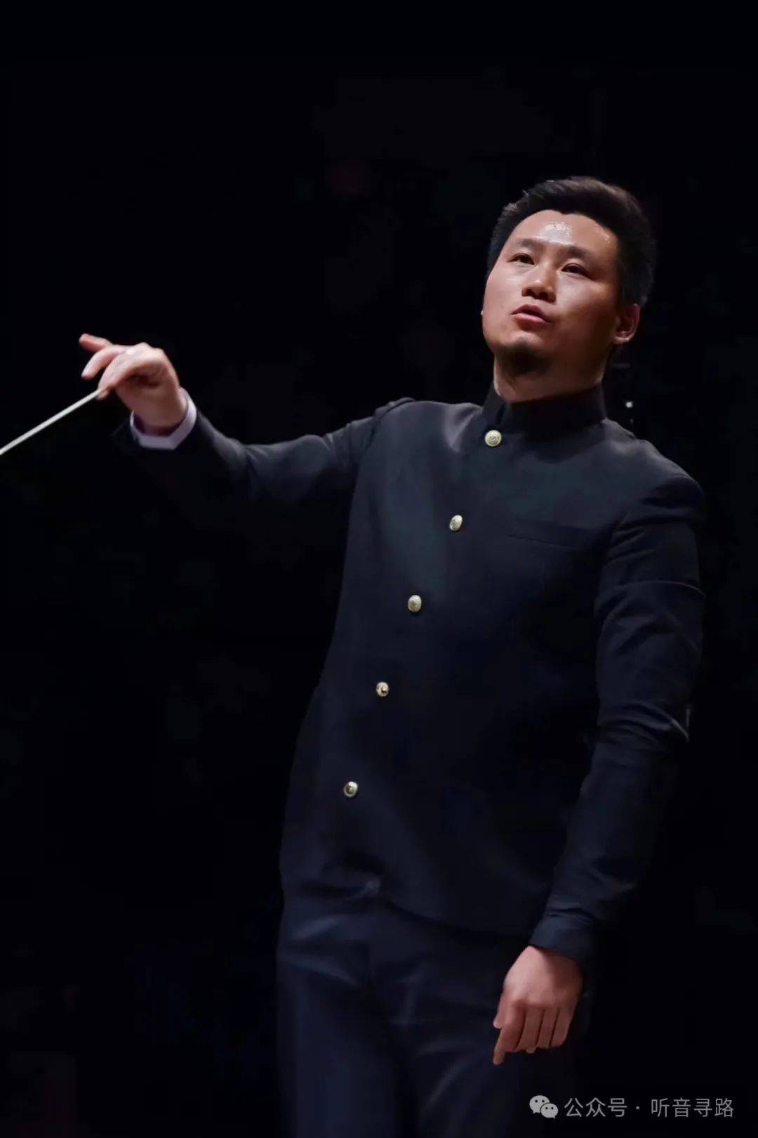 陈晓栋(指挥)汪宇(钢琴合作导师)罗晨雪(昆曲演唱)翁康峰(司鼓)王俊侃