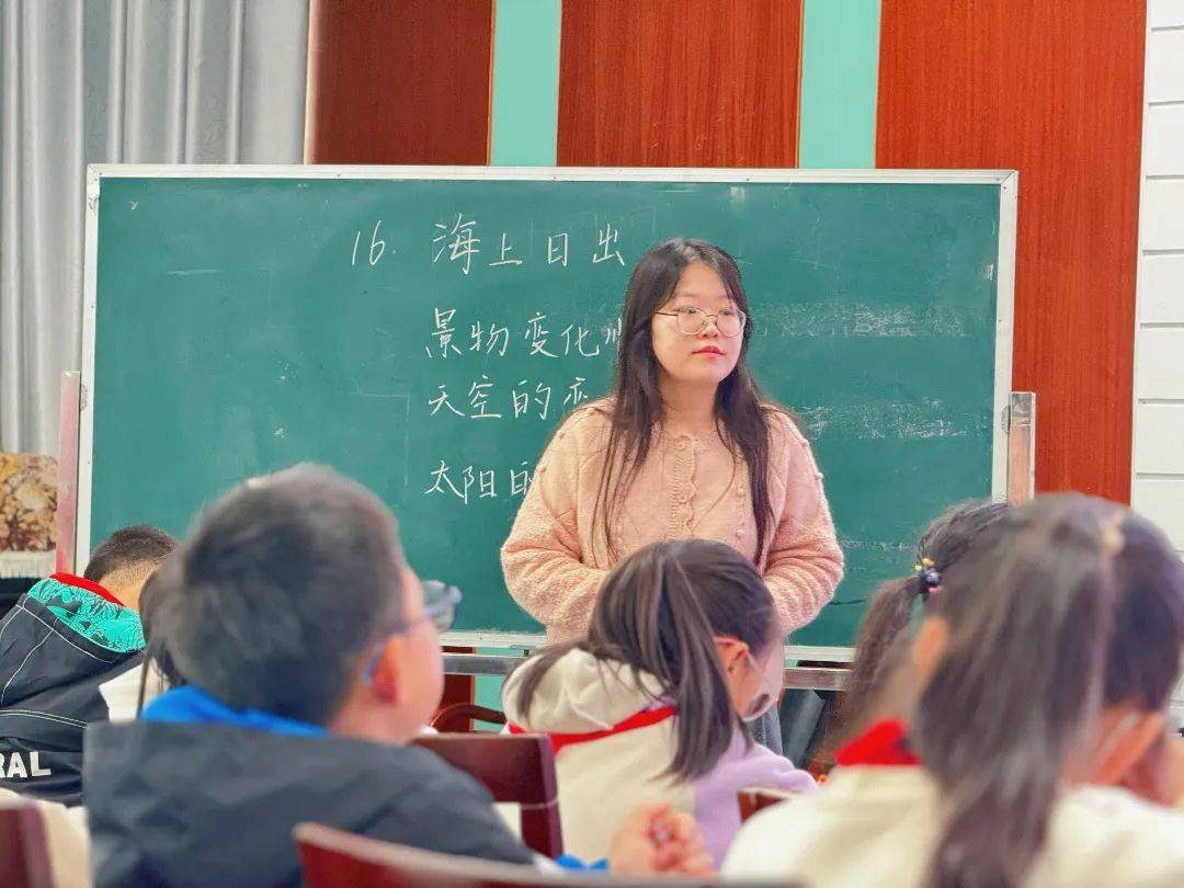 《田忌赛马》专家点评赋能扬州市特级教师,梅岭小学西区校臧琴副校长