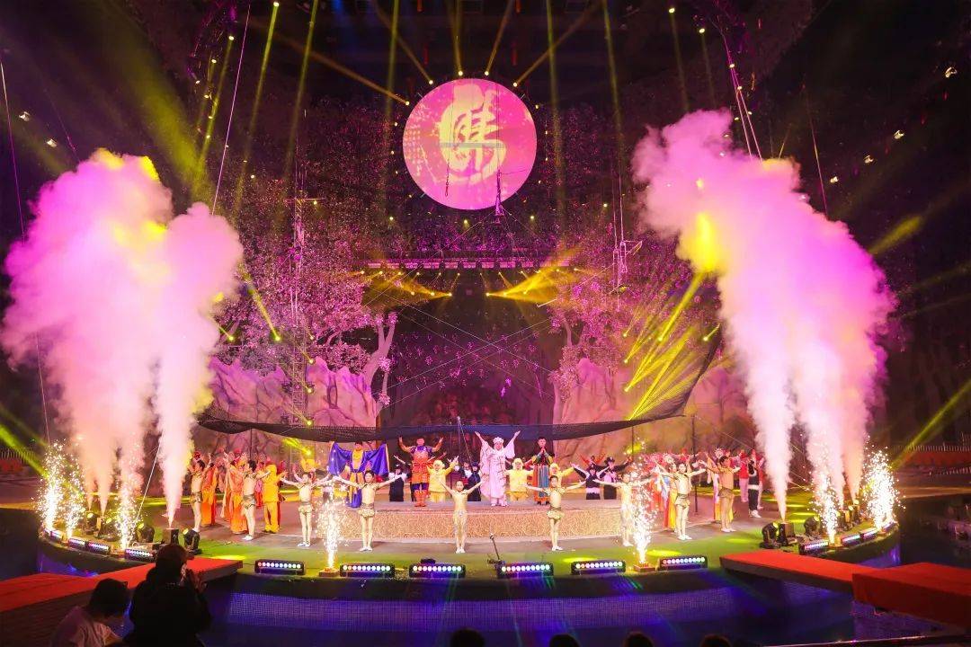 张学友,剧院魅影续作,《宝岛一村》.本周演出公告→_厦门_音乐剧_故事