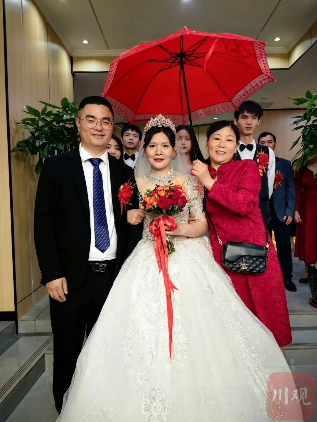 他们结婚啦!_甘宇_郑萍_地震