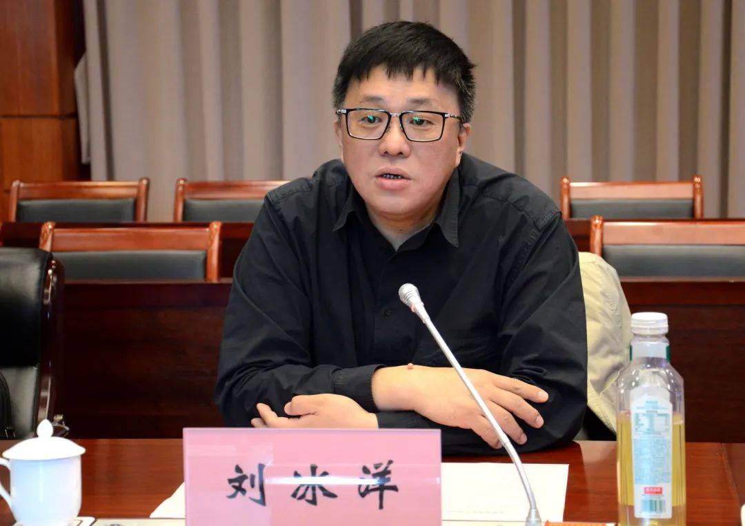 我州与多弗国际控股集团举行项目合作座谈会