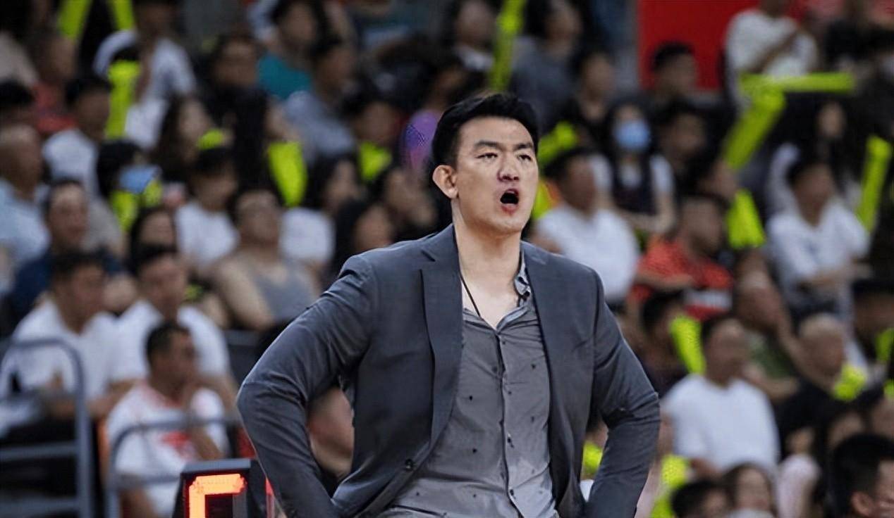 广厦为什么打不过广东队?王博赛后一席话,一下戳中要害_周琦_三分球命中率_比赛