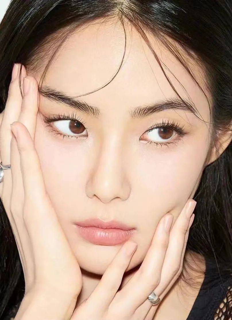 轻泰妆！_形态_眉毛_眼线