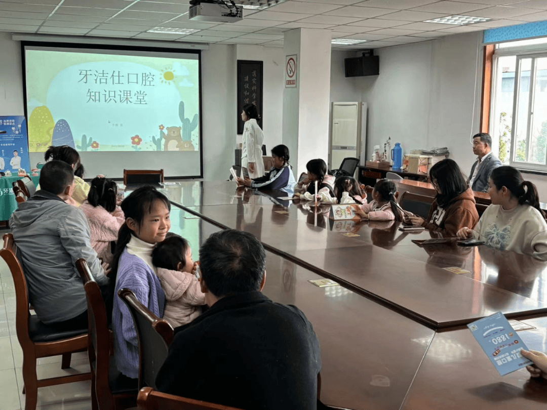 【海棠领航·幸福小区】注意,本月"百场服务号列车"已发车!