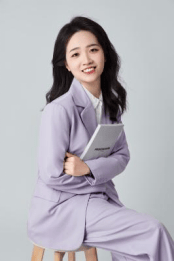 杨涵清,初中心理健康教育教师,中共党员,华中师范大学毕业,硕士研究生