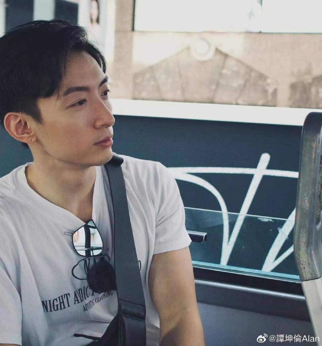 效力大台13年,曾为一场戏21天狂减20斤_谭坤_李成昌_角色