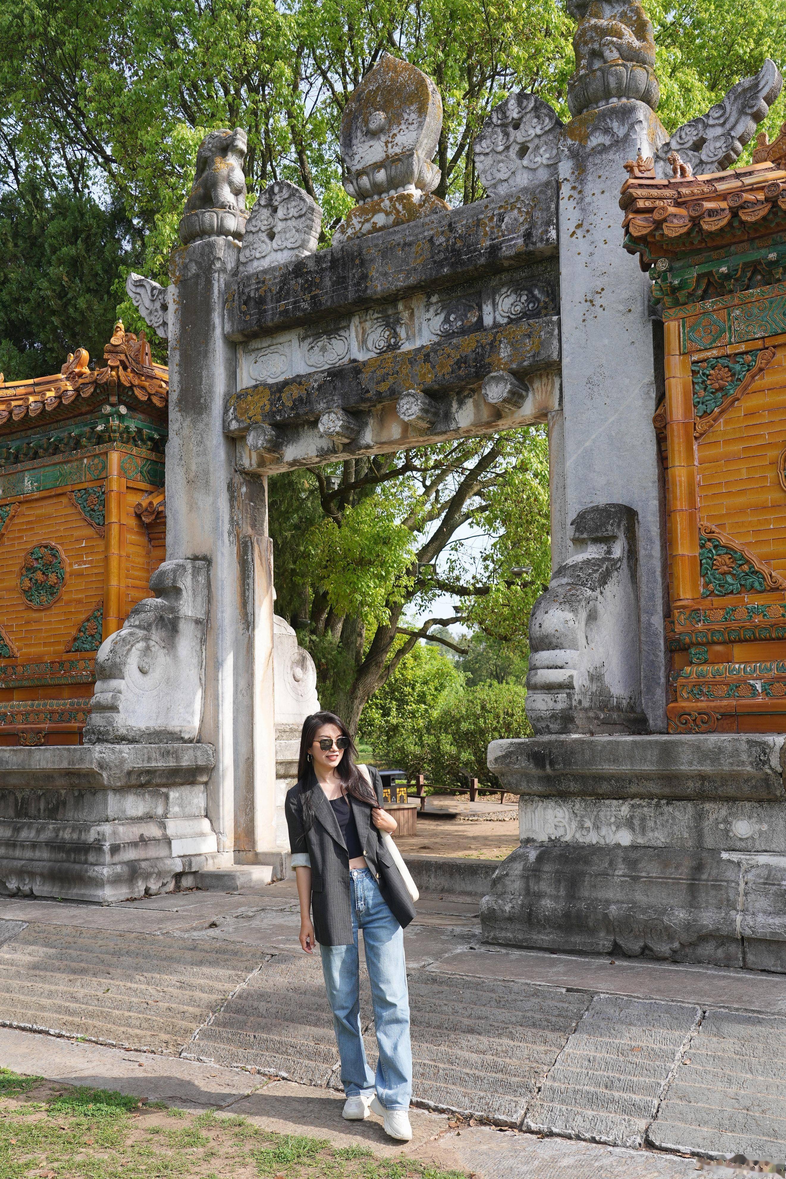 钟祥_莫愁湖_明显陵