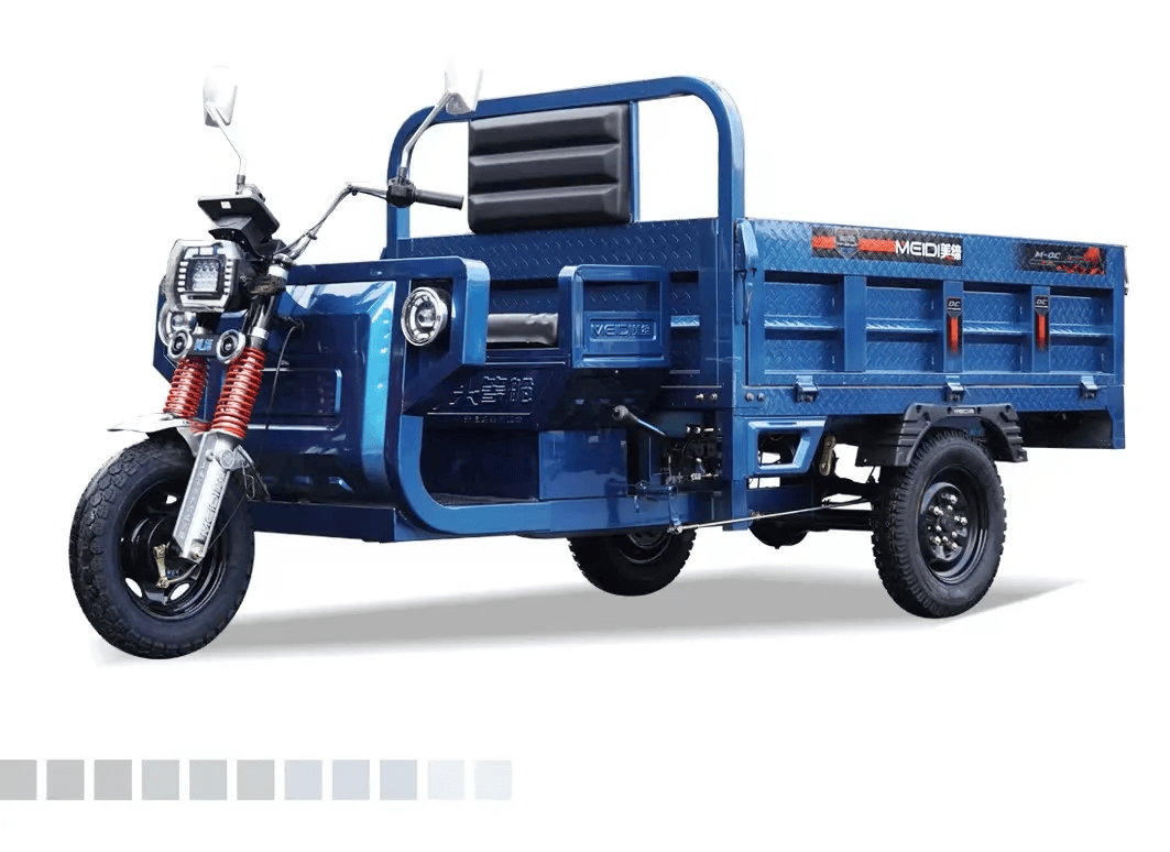 开花,同时重磅发布战舰二代,简易蓬霸王龙2款"硬派·头等舱"系列单品