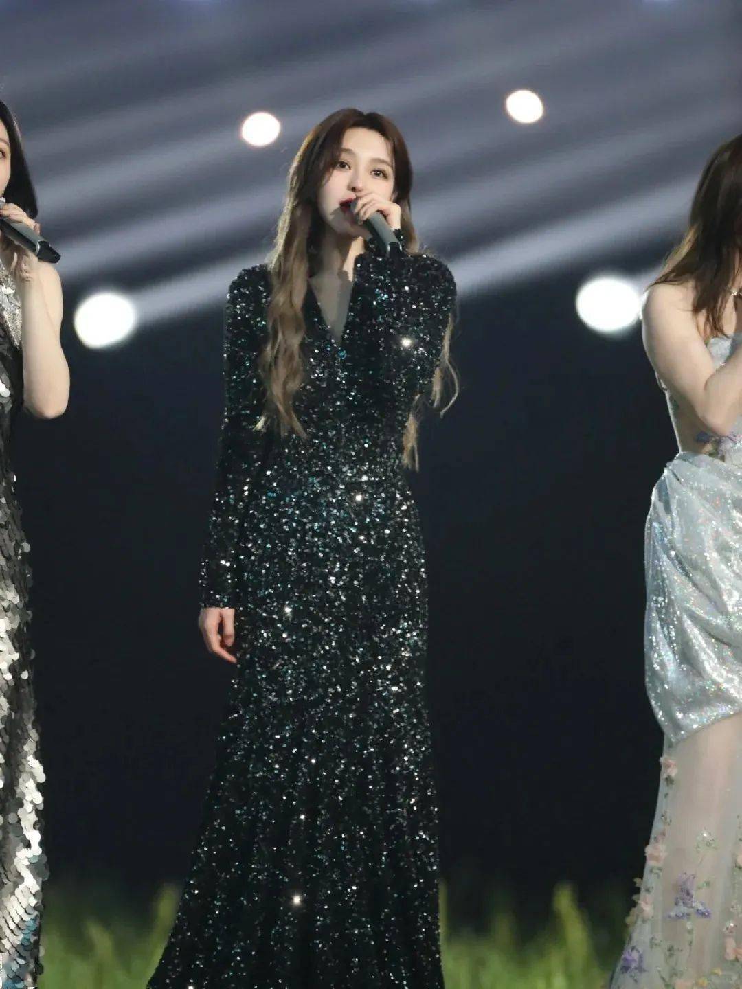 《浪姐5》开播:没作品,靠老公,她凭啥坐上c位?