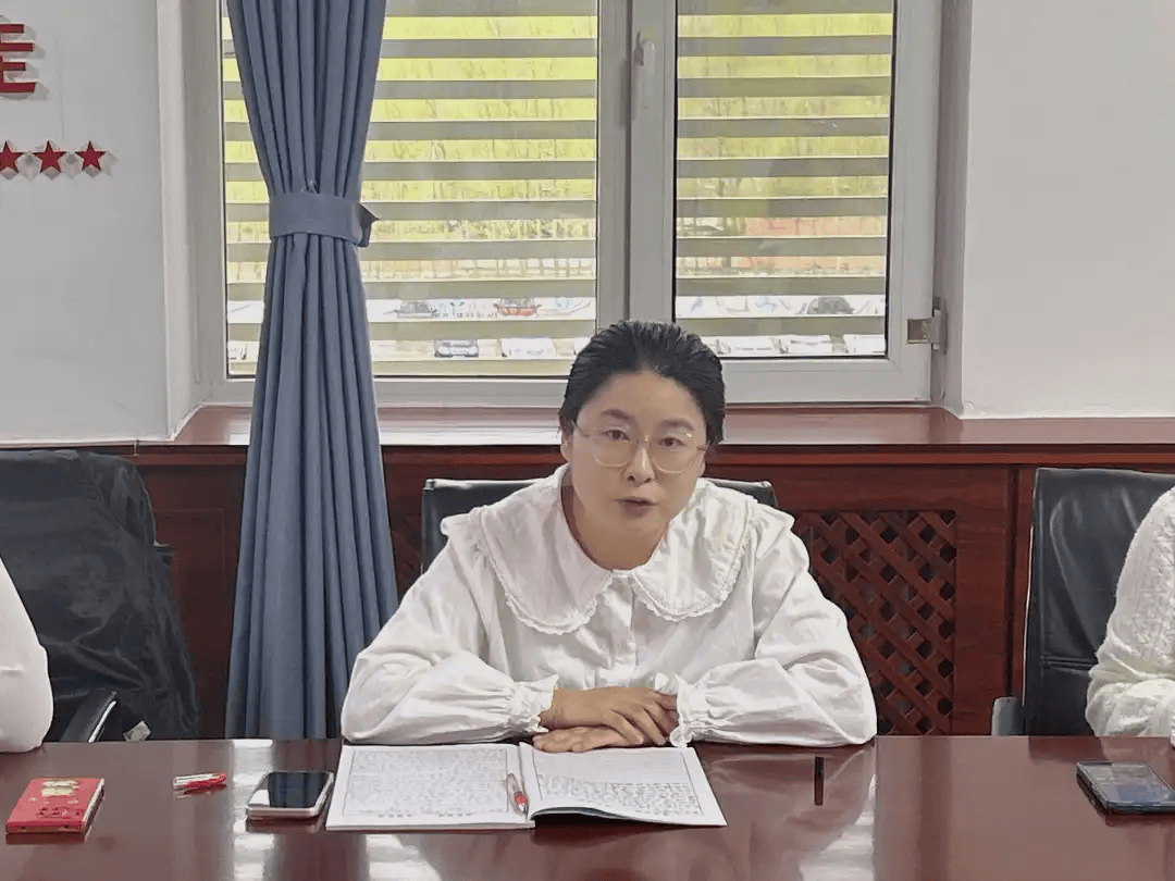 不忘初心 笃学敦行---林西县第三小学读书节系列活动之教师读书交流会