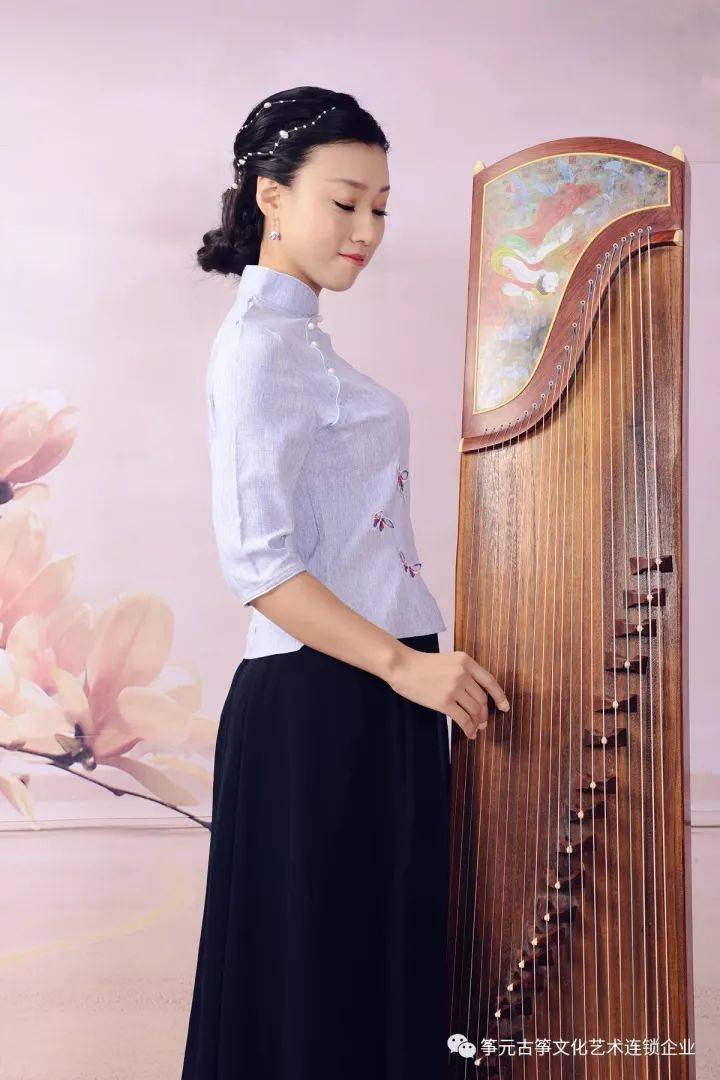 【筝演奏】筝元校长mv独奏《渡红尘》_古筝_教学_中国