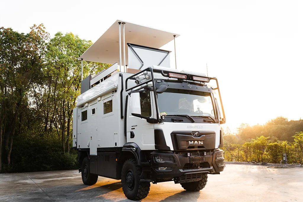 26北京房车展:360度观景阳台,诠释完美车家一体生活,阿莫迪罗挑战者f